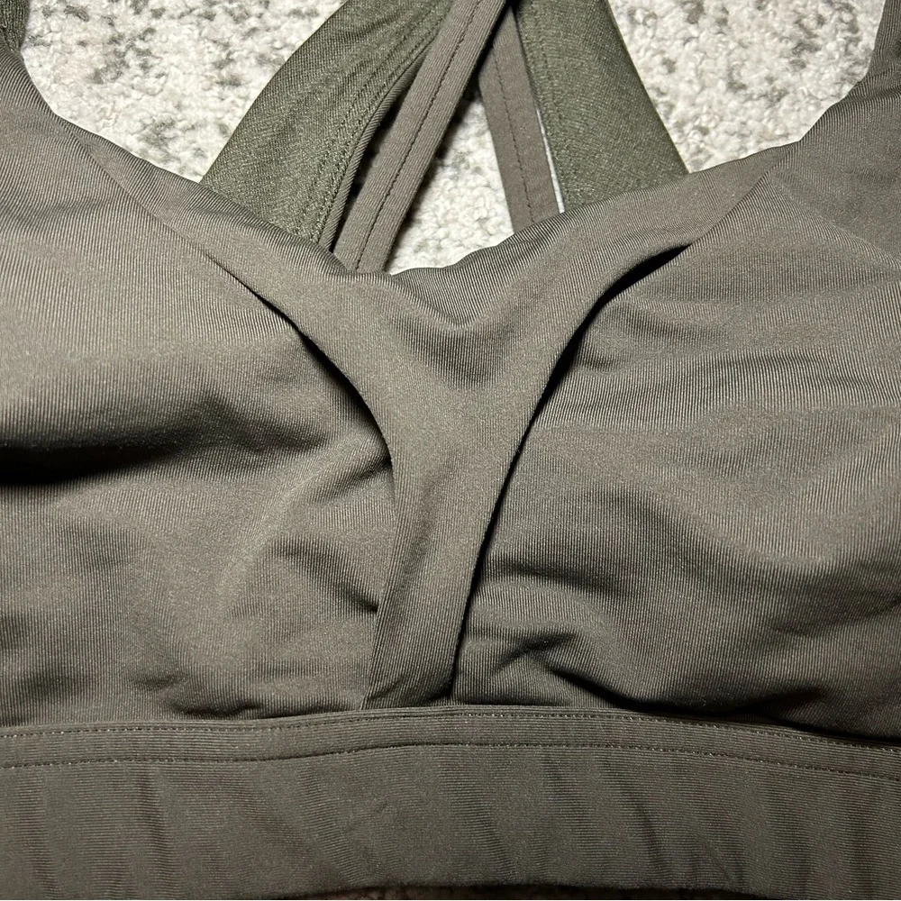 Lululemon Dark Olive Stash it All Padded Sports Bra Size 6